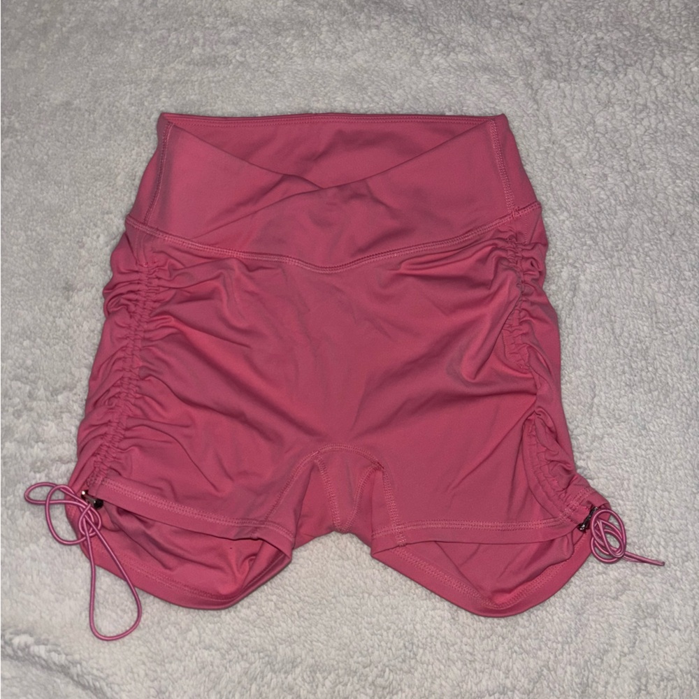 Peachy Bunz, Pink Radiant V Waist Shorts, size S
